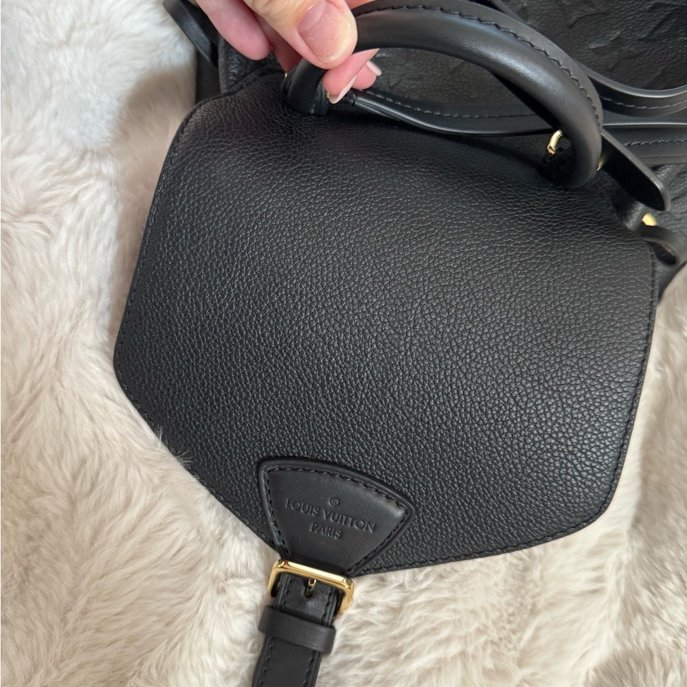 Louis Vuitton Montsouris PM Backpack in Empriente Noir - Picture 13 of 13